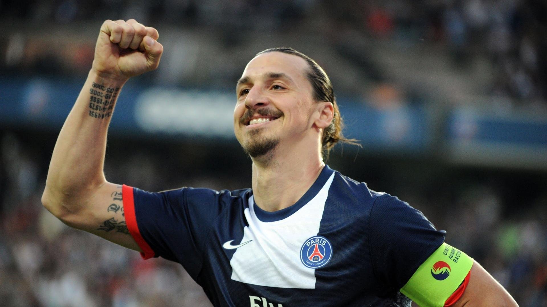 九游娱乐APP-职业球员场下形象管理缺位影响公众认同，球员形象照